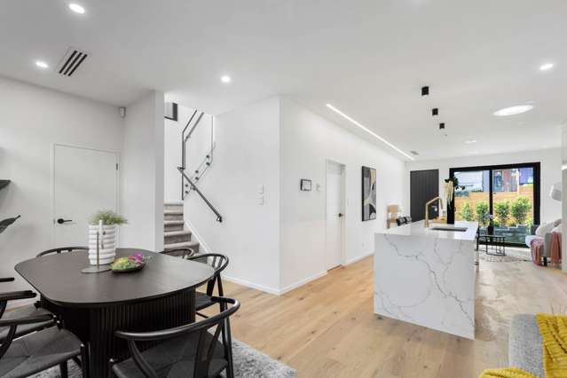 Unit 3, 60 Sunderlands Road Half Moon Bay_1