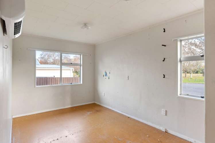 18 Loisel Street Riverdale_19