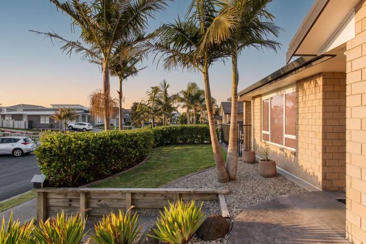 12 Omega Place Coastlands_25