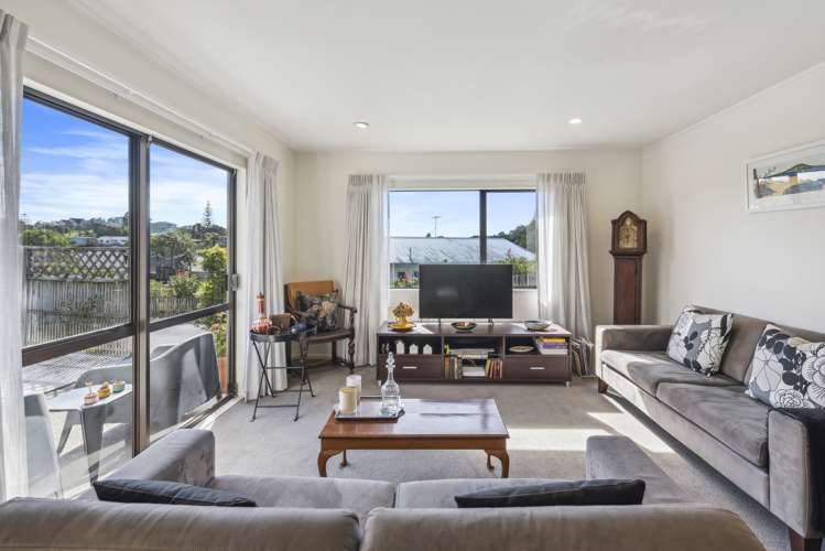 2/32 Charlotte Street Stanmore Bay_7