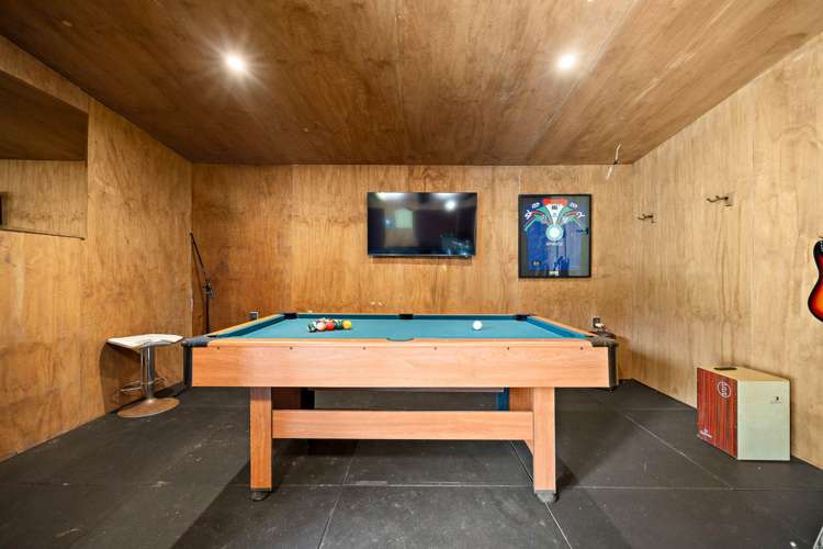 315 Muriwai Road Waimauku_36