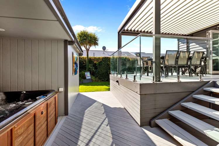 24 Holyoake Crescent Avalon_10