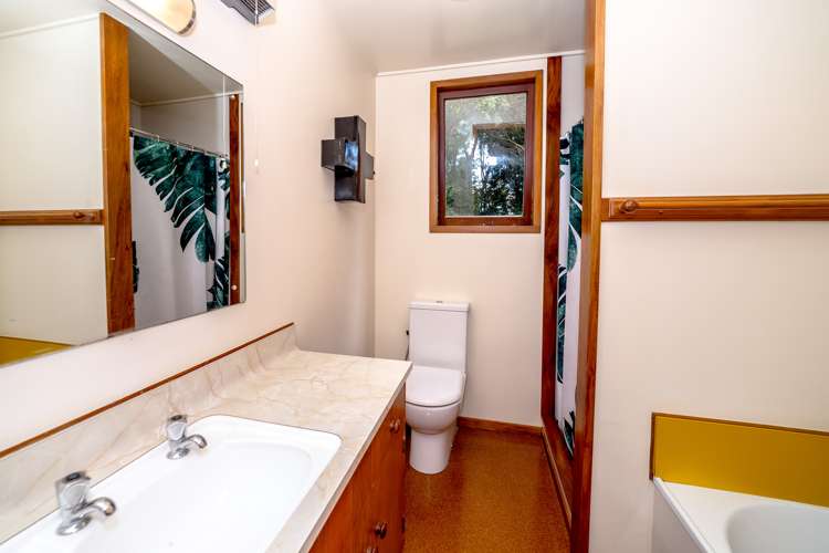 191 Taumata Island Road Carterton_11