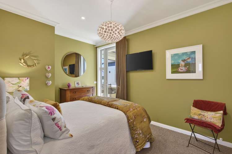 5 Tupuhi Place Highlands Park_36
