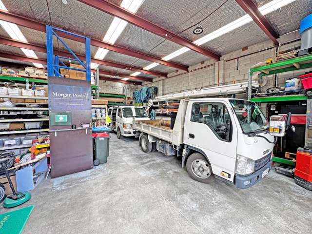 Unit 1/136 Marua Road Mt Wellington_2