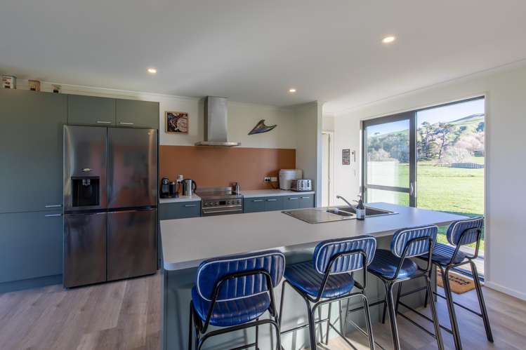 55 Punawaitai Road Pourerere_18