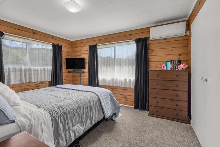 6 Garnet Grove Birchville_10