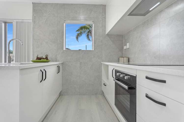 2/69 Birdwood Road Pukekohe_6