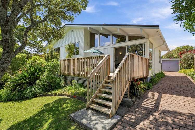 46 Kia Ora Road Beach Haven_3