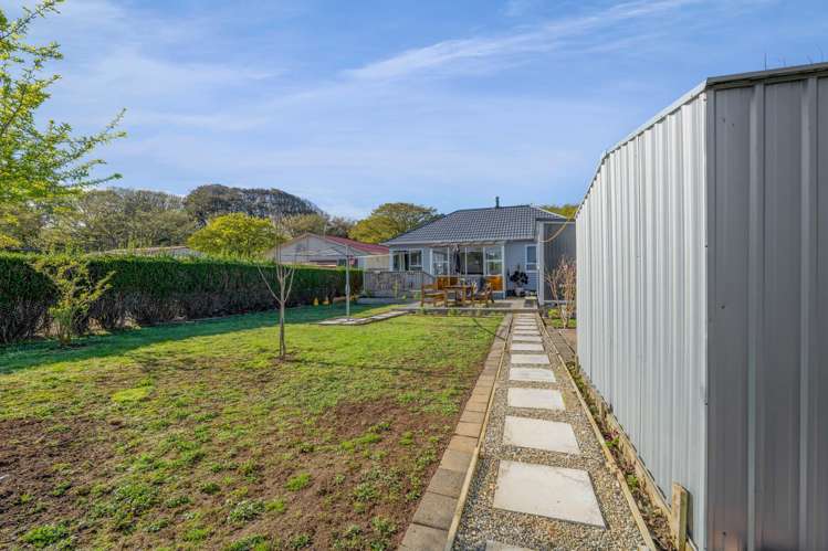 7 Percy Avenue Stratford_19