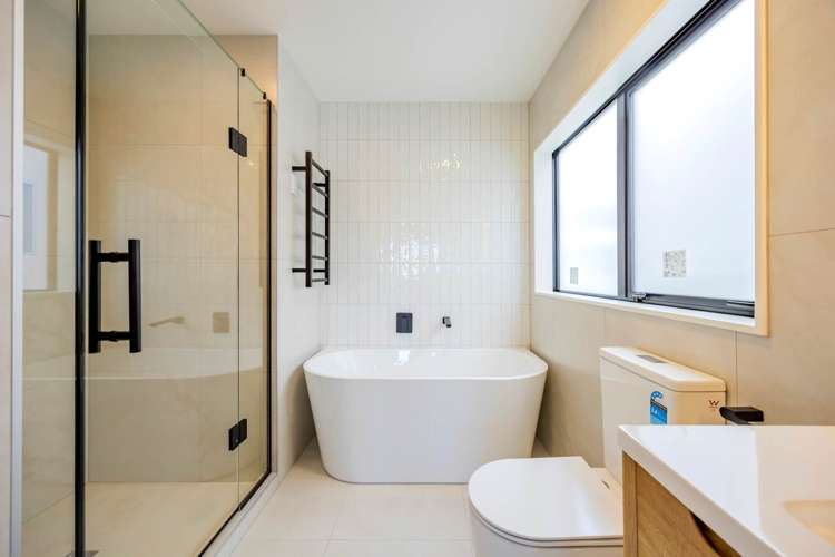 2/3a Long Bay Drive Torbay_18