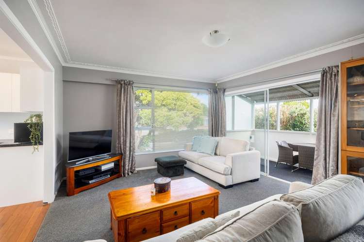 40c Richardson Road Mount Albert_2