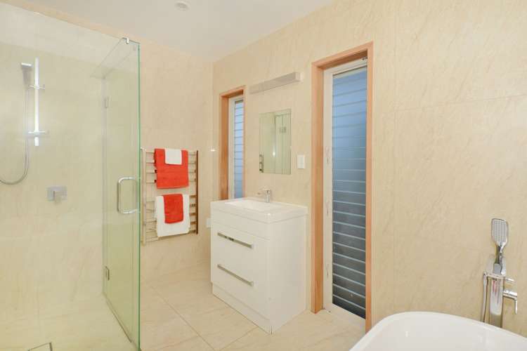 62 Russell Road Kensington_10