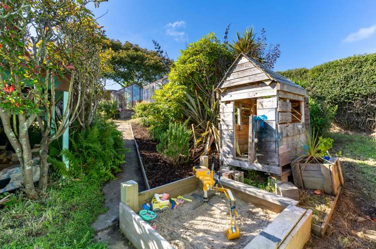 35 Panmure Avenue Calton Hill_18