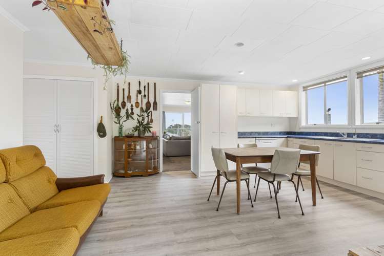 19 Trotter Avenue Waiomu_20