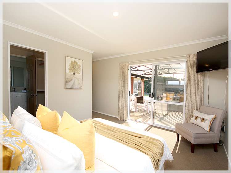 52 Hickford Road Foxton_14