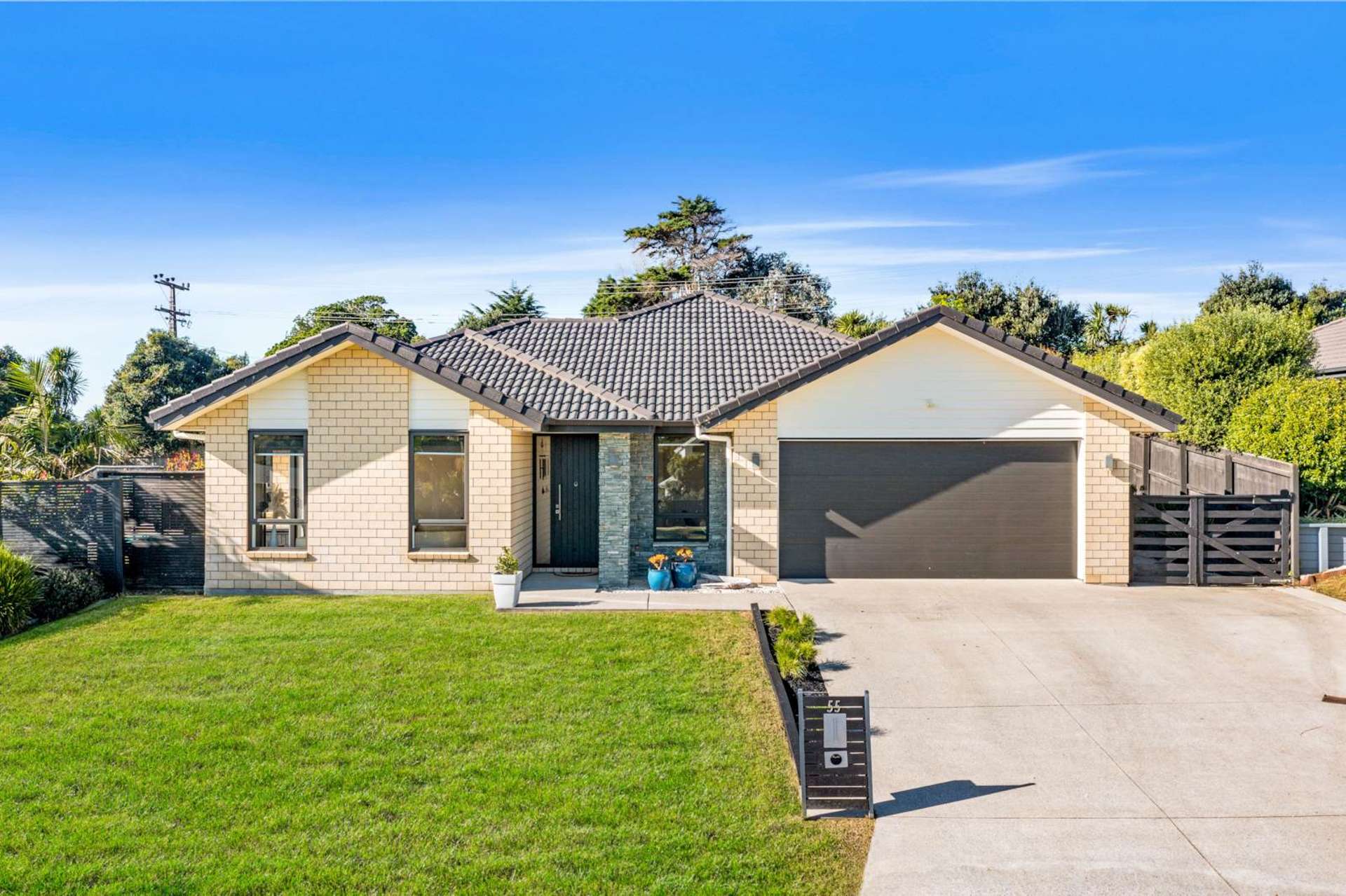 55 Liberty Crescent Beachlands_0