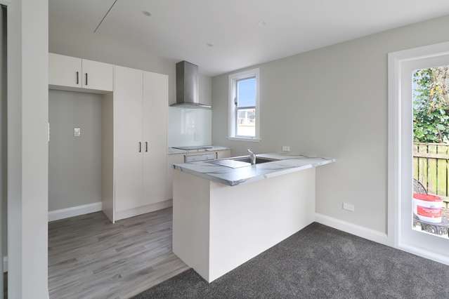 LOCATION, COMMUNITY & CONVENIENCE