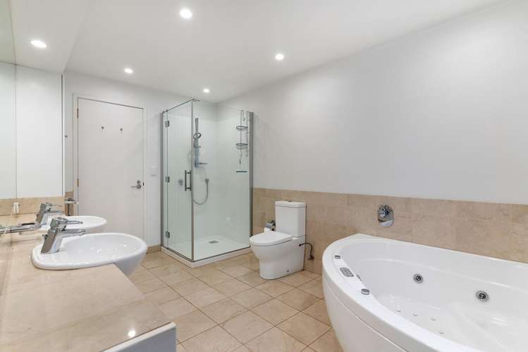 20 Rangitira Avenue Takapuna_16