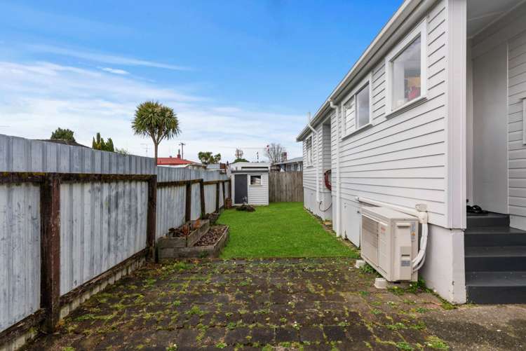 1/19 Alexander Street Papakura_15