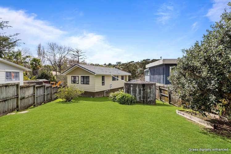 77 Gledstane Road Stanmore Bay_14