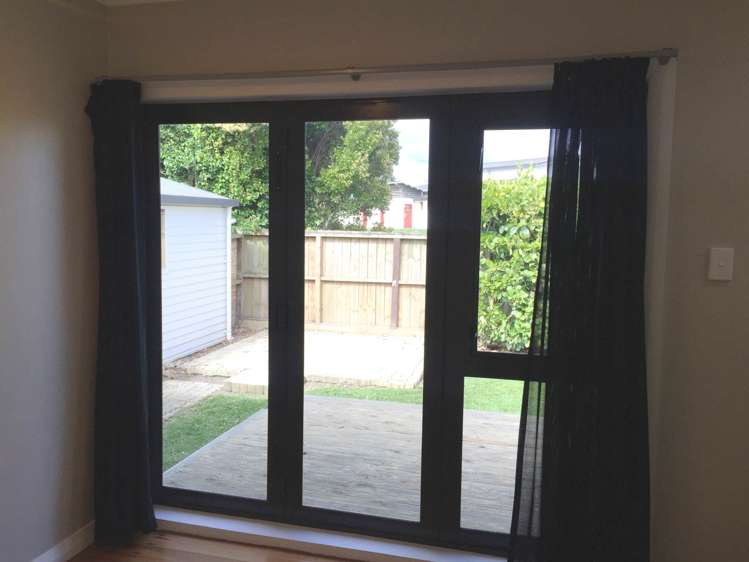 41 Neil Avenue Te Atatu Peninsula_7