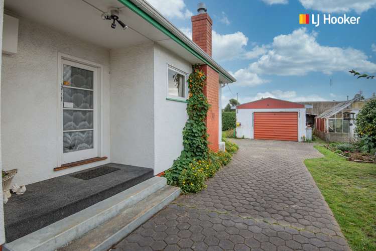 22 Doon Street Mosgiel_15