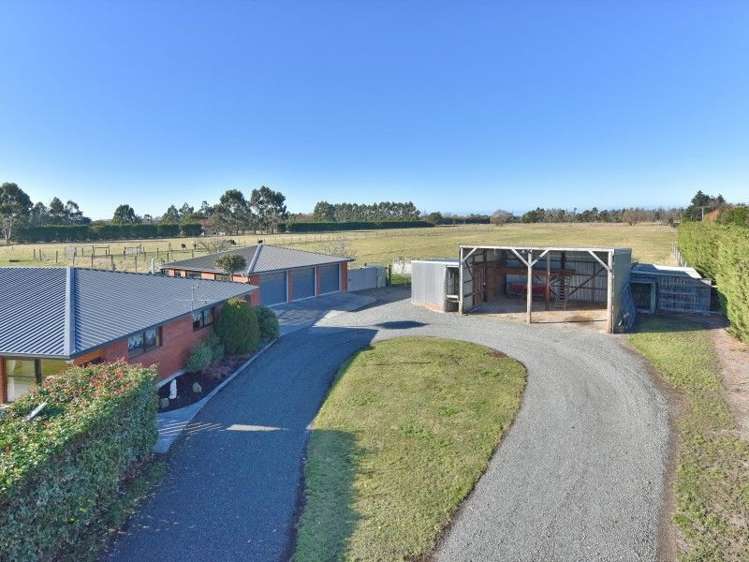 72 Mulcocks Road Flaxton_16