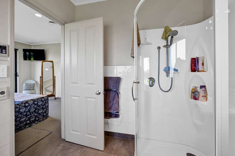 274 Richmond Road Lepperton_18