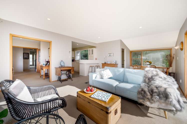 8 Rangitoto View Road Cockle Bay_11