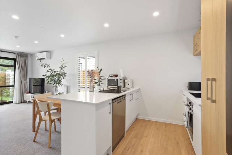 9/18 Graham Avenue Te Atatu Peninsula_6