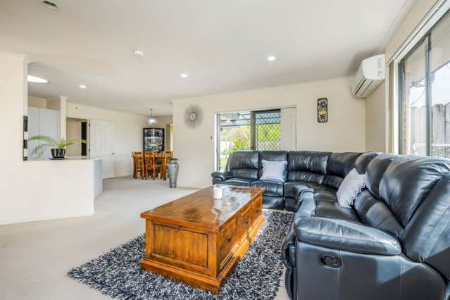 39 Medvale Avenue Flat Bush_4