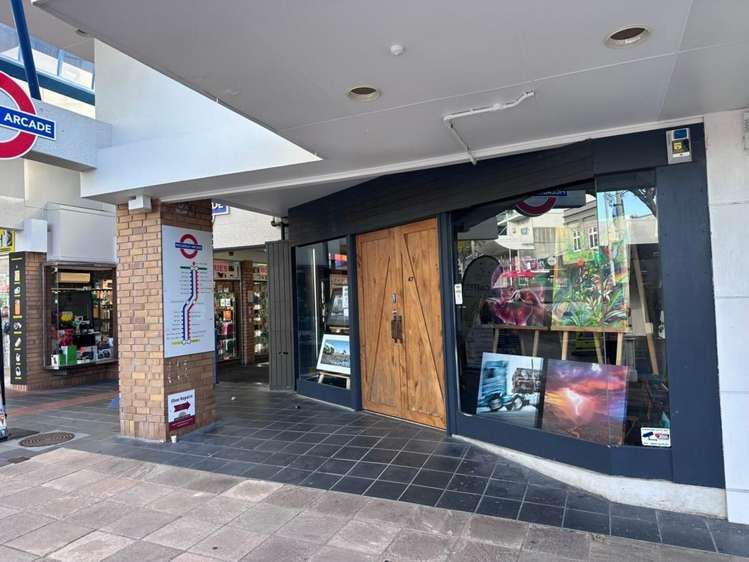 43 Devonport Road Tauranga Central_1