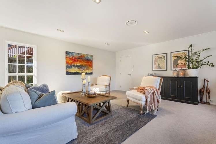 16 Beaconview Rise Farm Cove_13