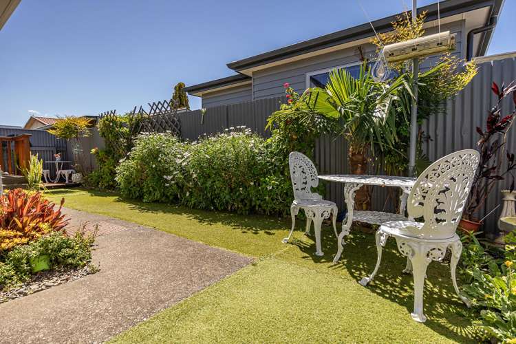 2/2 Ypres Street Greenmeadows_10