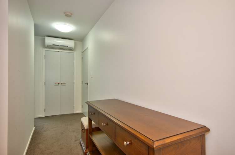 8b Moss Lane Fernhill/Sunshine Bay_18