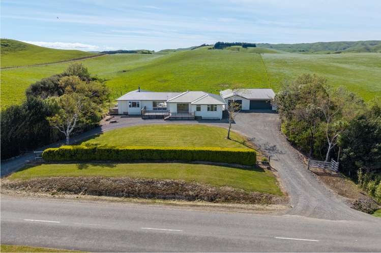 184 South Road No 2 Eketahuna_2