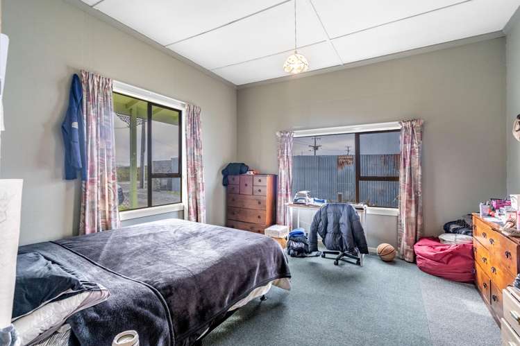 49 Bath Road_5