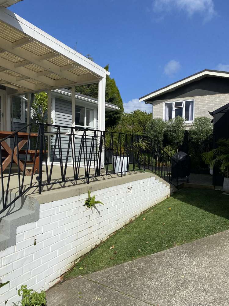 19 Metcalfe Road Ranui_1