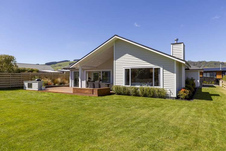 38 Pukeko Way Kinloch_1