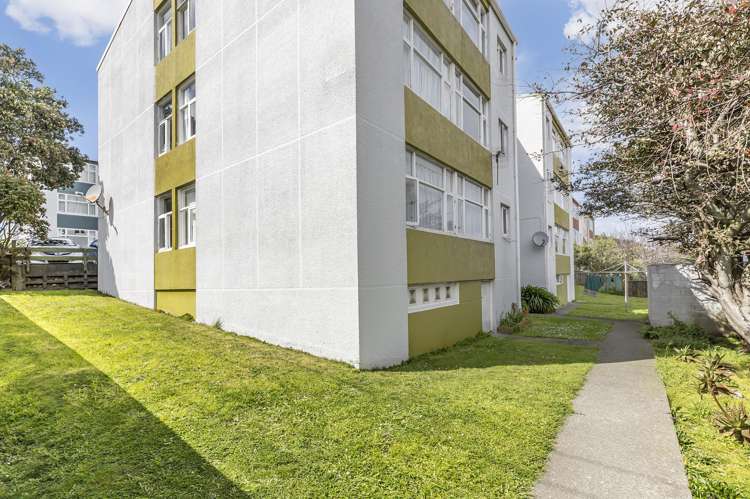 5/25 Te Wharepouri Street Berhampore_14