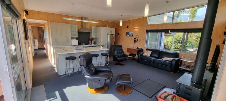 21 Mcgloin Road Bruce Bay_2