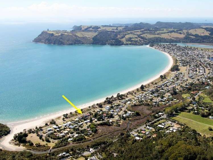 9 Marine Parade Cooks Beach_27