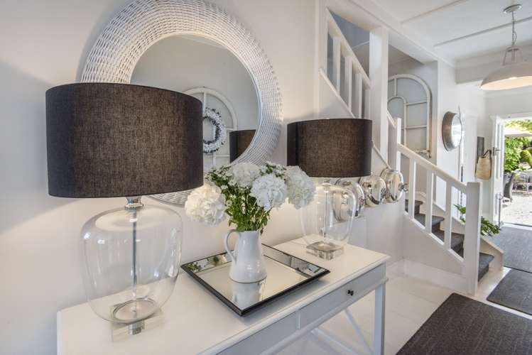 10 Queens Parade Devonport_12