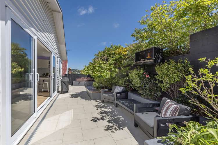 8 Plymouth Street Karori_21