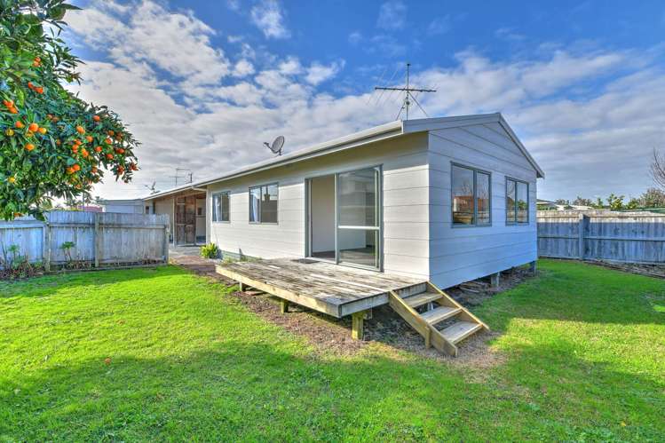 20 Hatton Road Orewa_23