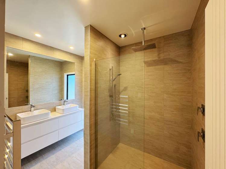 14 Batten Drive 2743_5