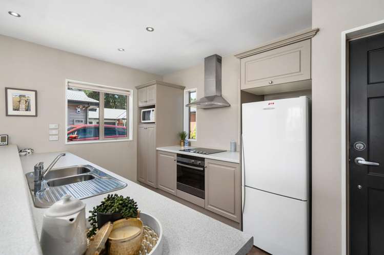 15 Streamside Court_2