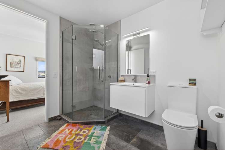 18 Doris Faigan Lane Charteris Bay_30