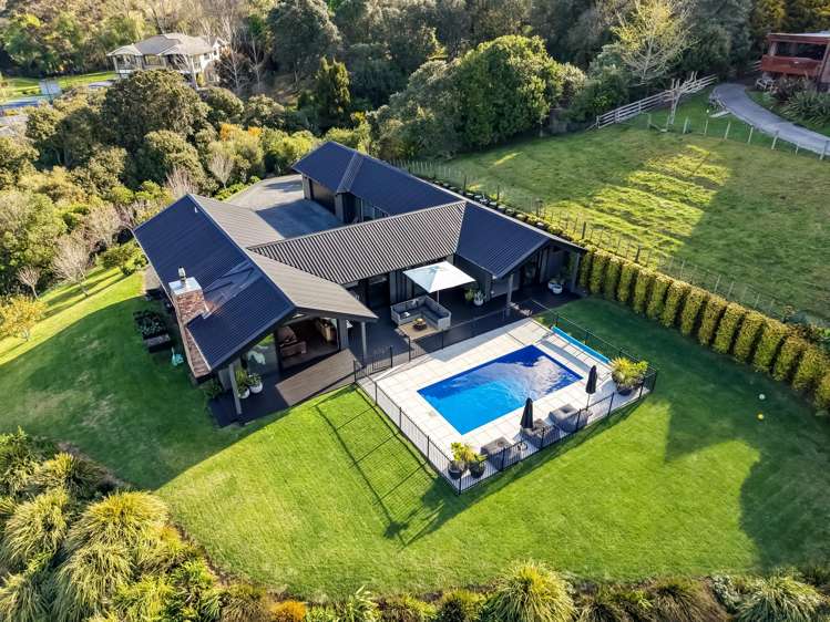 226 Whitford Road Whitford_38